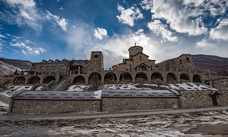 Аланский Свято-Успенский монастырь 1